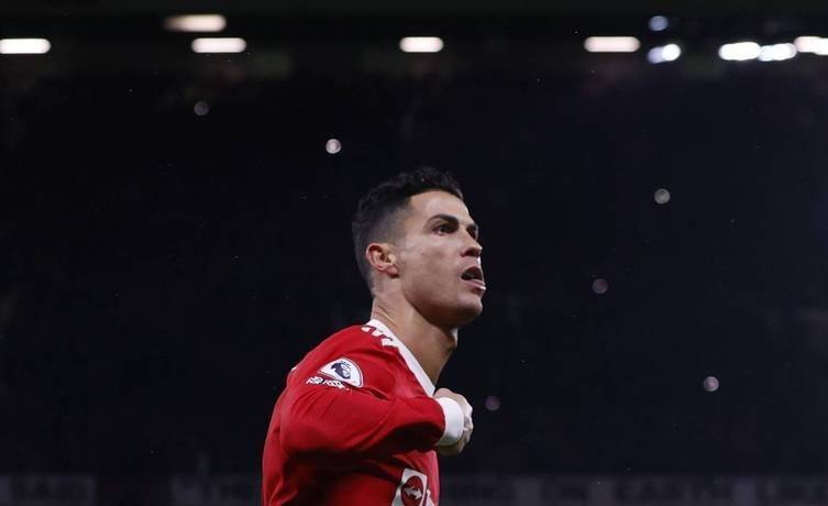  公牛前途光明！，C罗新星重返赛场表现突出引发球迷热议