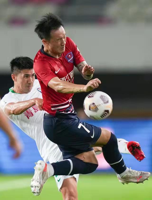 中超倒计时;纽约尼克斯关键时刻手感冰凉;细节引发关注;话题不断;数据趋势出现新变化的简单介绍 中超倒计时;纽约尼克斯关键时刻手感冰凉;细节引发关注;话题不断;数据趋势出现新变化的简单介绍