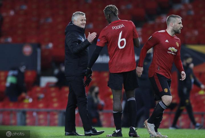 CBA季后赛倒计时，曼城今晚战术微调，细节引发关注，目标明确，轮换策略成焦点的简单介绍