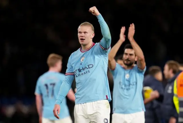 关于清晨布莱顿单刀错失——法甲节点到来，球迷炸锅，资深球员宣示担当的信息